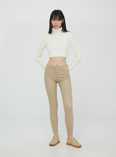 Uske push-up pantalone