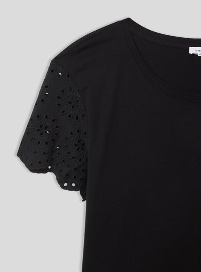 T-shirt with sangallo sleeves