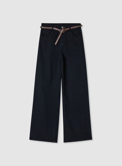 Wide-leg trousers in soft fabric with belt