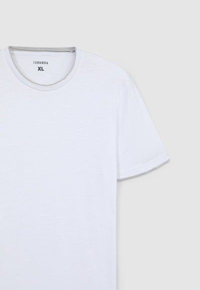 T-shirt doppiata tinta unita