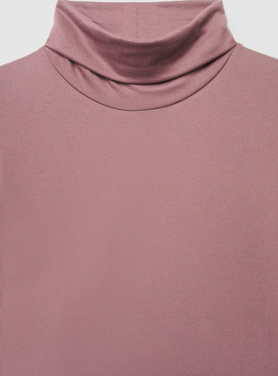 T-shirt a maniche lunghe con collo alto