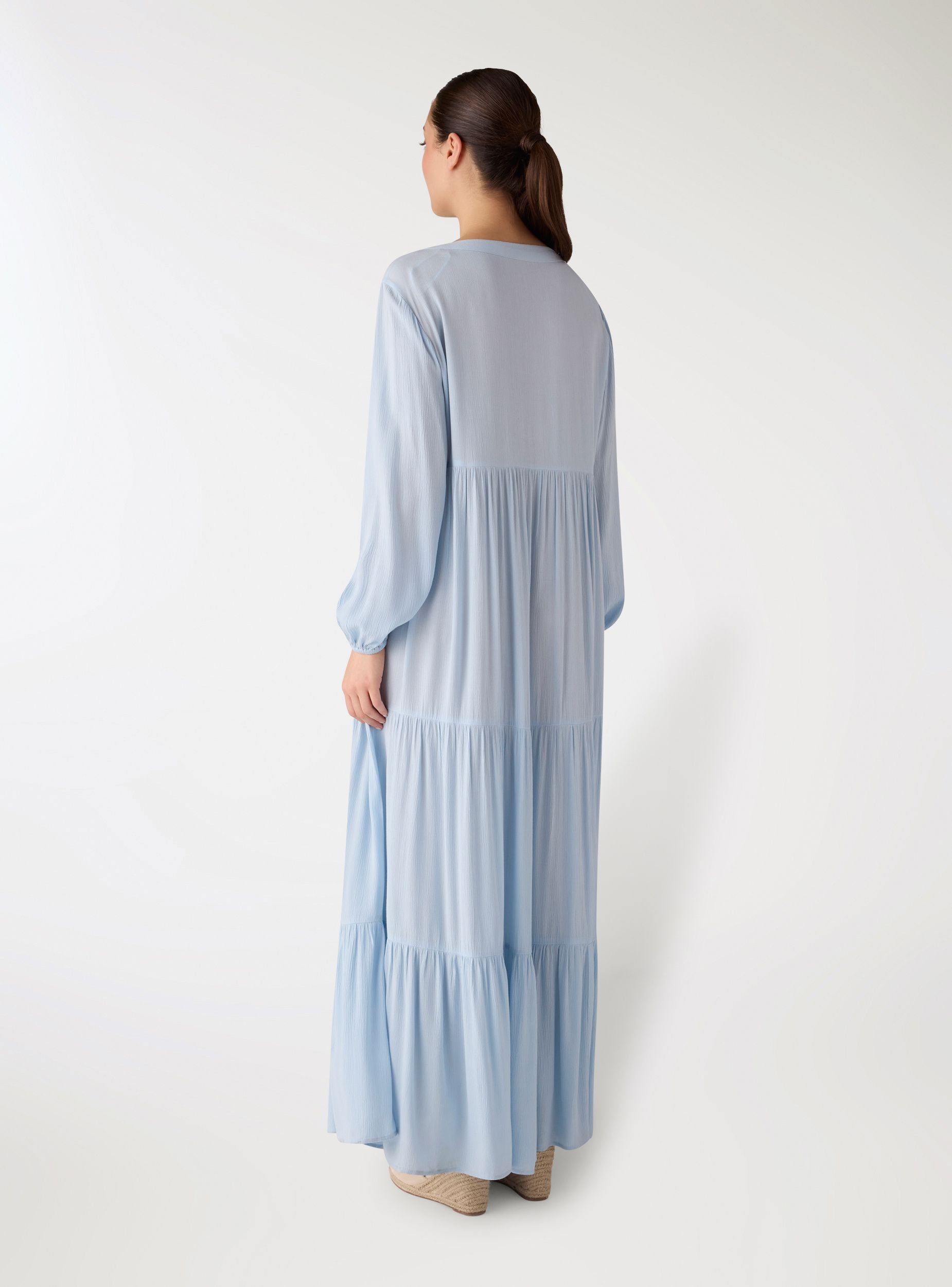 Long dress with ruffles and V-neckline - Terranova Long dress with ruffles and V-neckline - Terranova