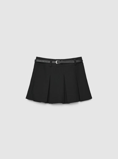 Skort a pieghe con cintura