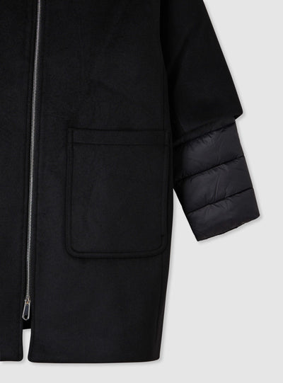 Cape-effect coat with zip closure