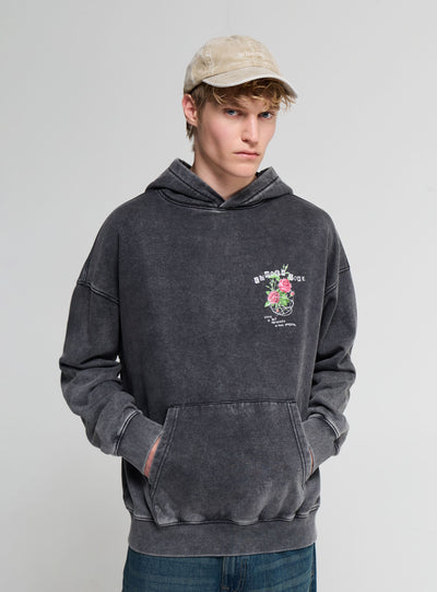 Cappellino effetto velluto con scritta ricamata