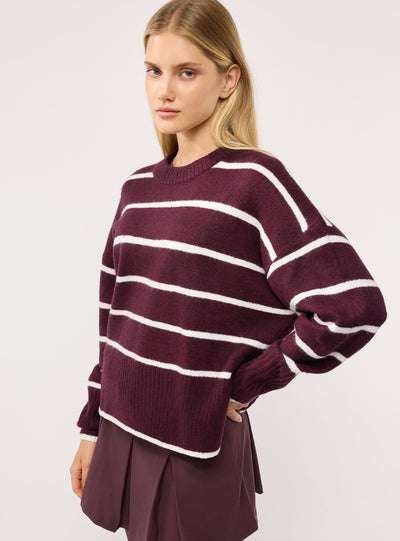 Maglia morbida a righe girocollo