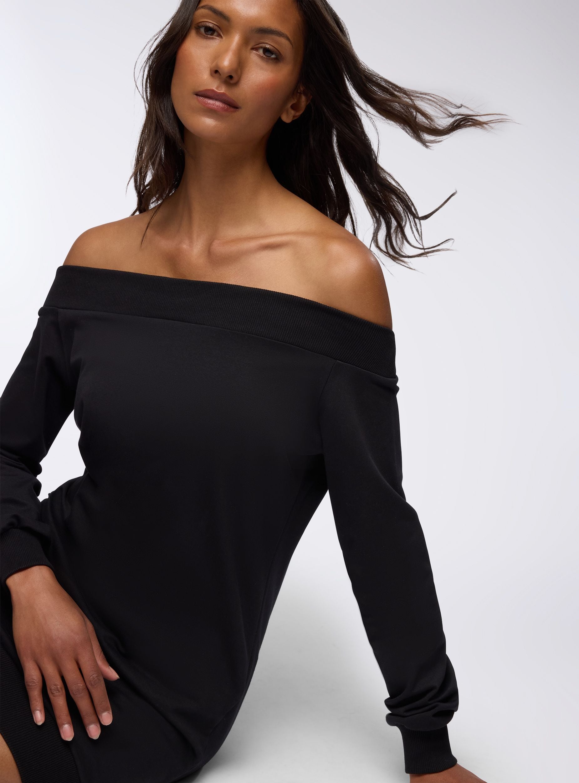 Sweatshirt dress with bare shoulders - Terranova Sweatshirt dress with bare shoulders - Terranova