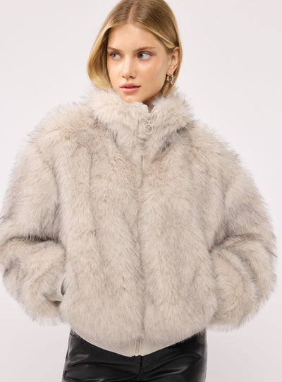 Bomber effetto pelo lungo con zip