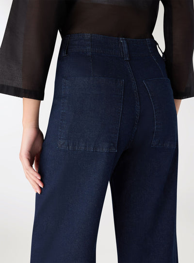 Solid colour wide-leg jeans