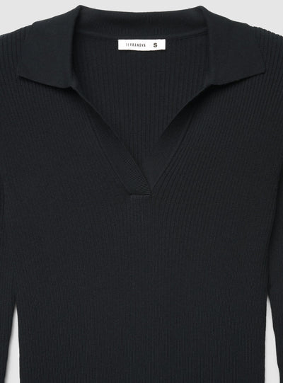 Maglia a coste con collo polo