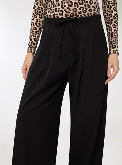 WORNG-SAB0087230001-S105-DETAIL1.jpg