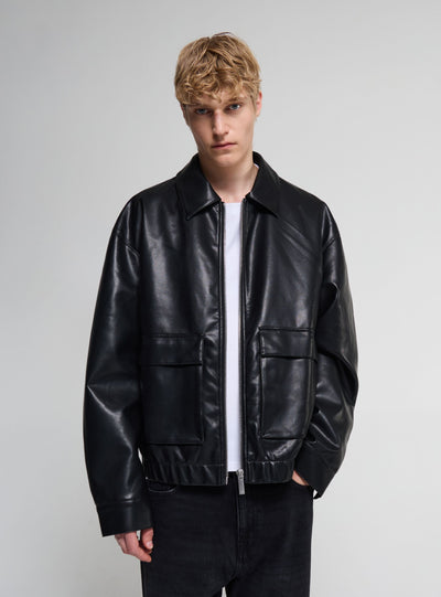 Giubbotto boxy con collo camicia e tasconi