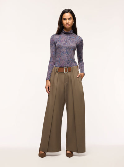 Pantaloni wide leg con cintura