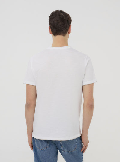 T-shirt doppiata tinta unita