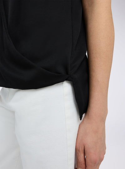 Blusa smanicata incrociata