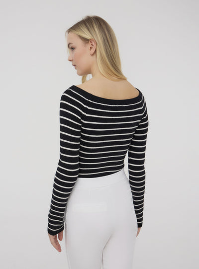 Maglia a righe con spalle scoperte