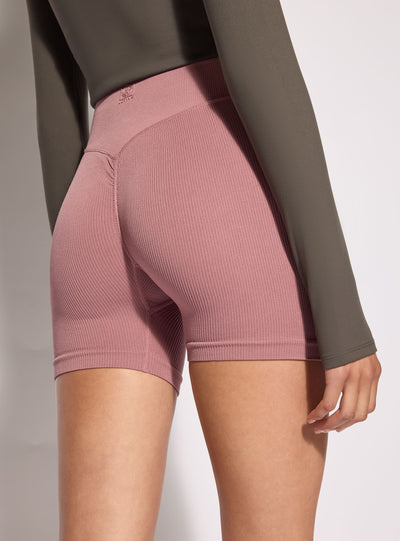 Leggings sportivi corti seamless con arriccio