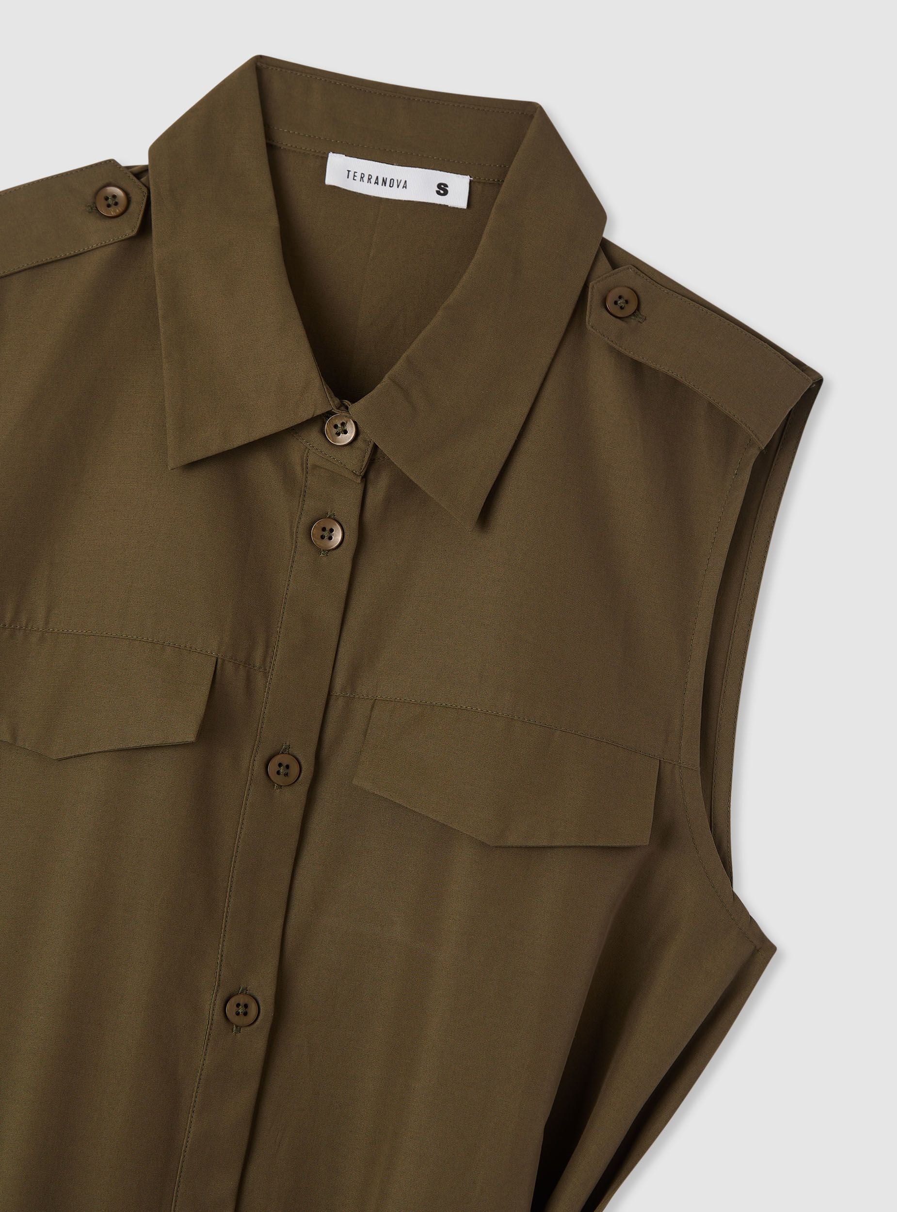 Sleeveless shirt dress with belt