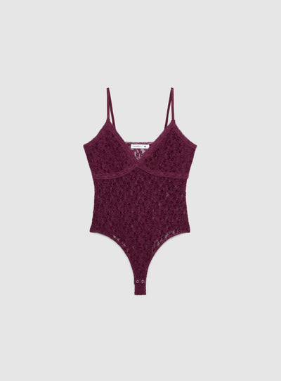Body in pizzo con spalline sottili