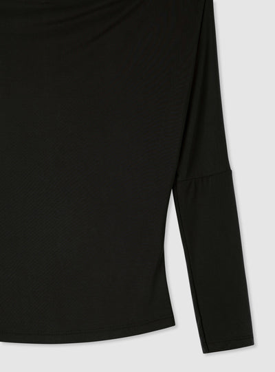 T-shirt con scollo barca e maniche lunghe