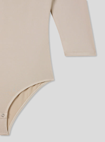 Body con scollo ampio e maniche a tre quarti