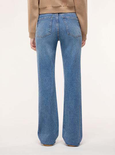 Jeans bootcut a vita media