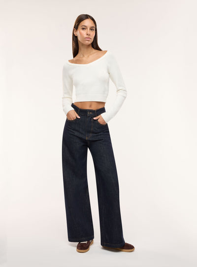 Maglia crop con scollo a V e spalle scoperte