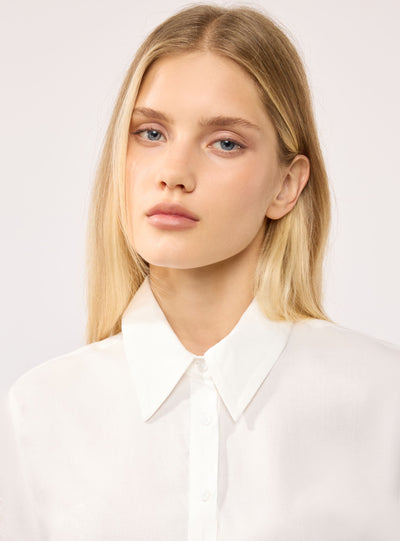 Camicia crop a tinta unita