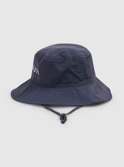 STILLG-SAC0019482001-S036.jpg