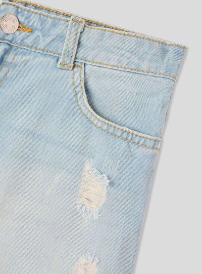 Shorts di jeans chiari con strappi