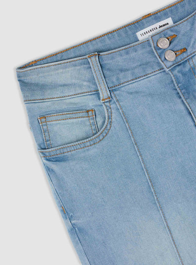 Jeans a zampa a vita bassa