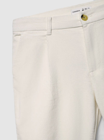 Pantaloni chino in velluto a coste con pences