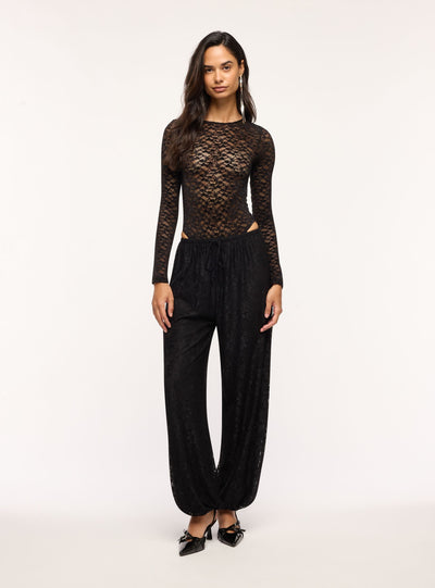 Pantaloni harem in pizzo con coulisse