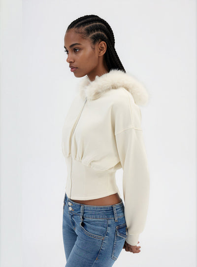 Felpa crop con zip e cappuccio bordato in pelliccia sintetica