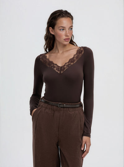 T-shirt a maniche lunghe con bordo in pizzo