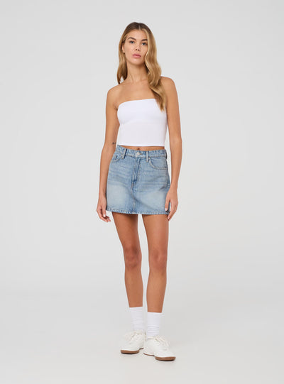 Top crop a fascia con coppe interne