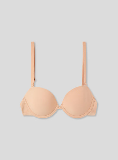 Reggiseno multifunzionale con coppe preformate