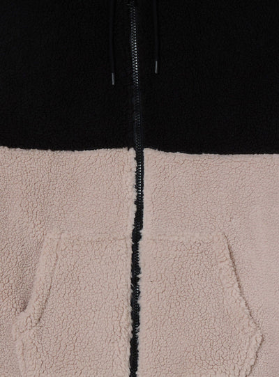 STILLG-SAB0068538001-S257-DETAIL1.jpg