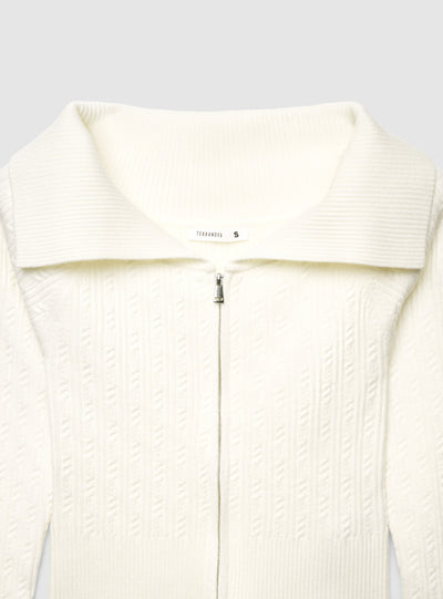 Maglia a trecce con zip e collo ampio