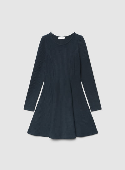 Vestido acampanado de canalé