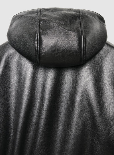 Bomber con cappuccio in similpelle