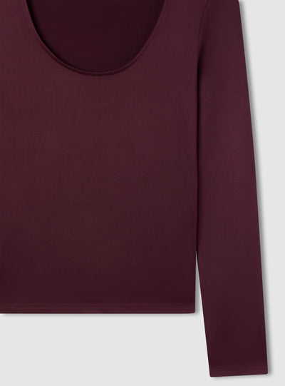 Elastisches T-Shirt mit Rundhalsausschnitt