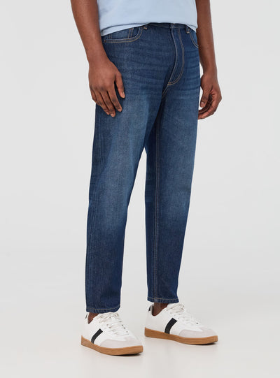 Jeans scuri relaxed cinque tasche