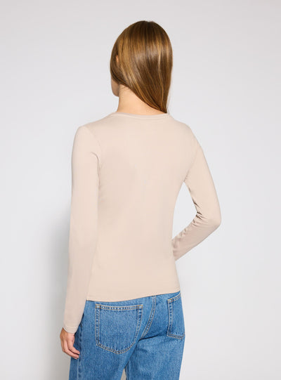 Long-sleeve thermal T-shirt in a solid colour