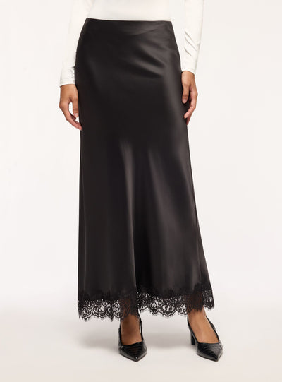 Gonna lunga svasata in satin con bordo in pizzo