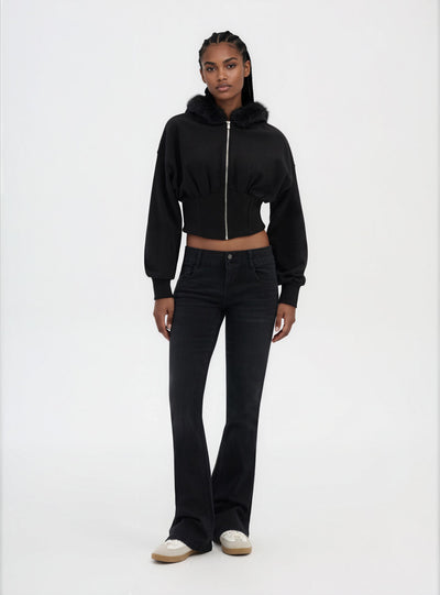 Cropped Sweatshirt mit Reißverschluss und Kapuze, mit synthetischem Fellbesatz