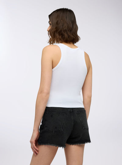Shorts mom in jeans con strappi grandi