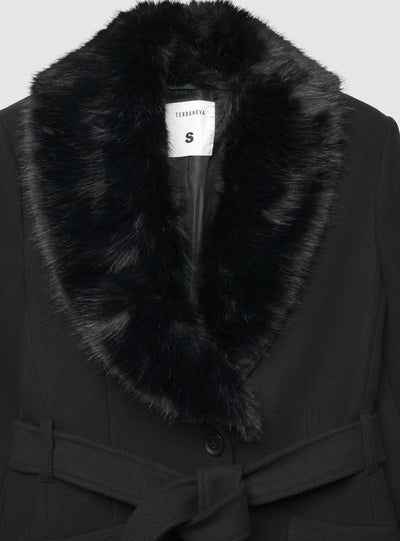 Cappotto lungo con cintura e collo in pelo sintetico