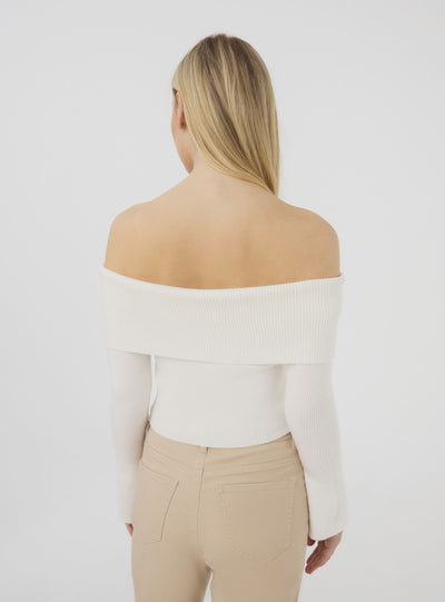 Maglia crop con spalle scoperte manica a campana