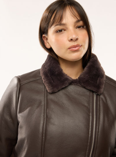 Giacca con collo effetto peluche e zip